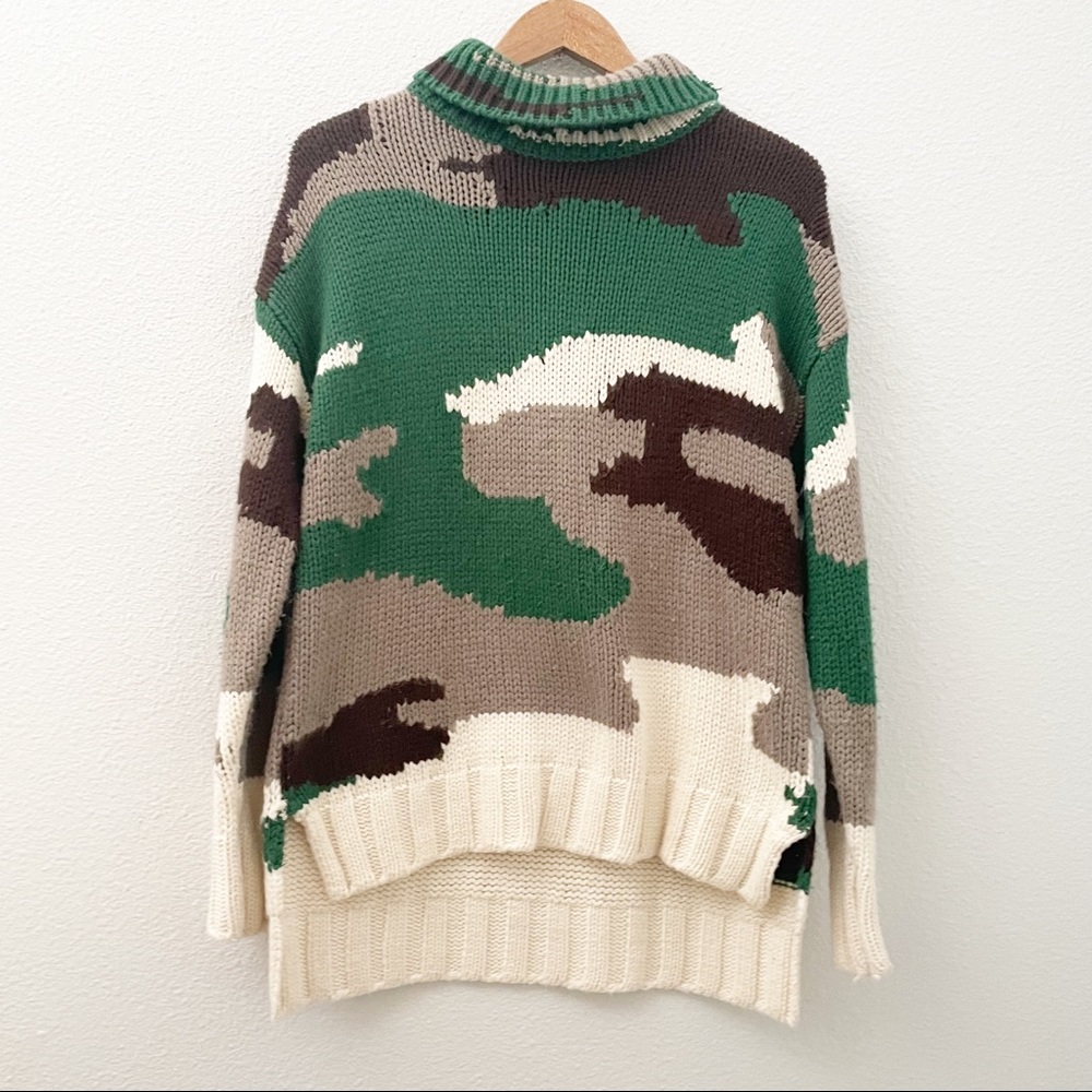 525 America green and brown camo turtleneck chunky sweater size xs
